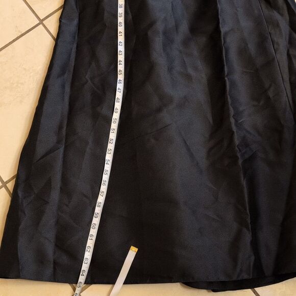 NWT Alfred Sung Bow One-Shoulder Satin Trumpet Gown Black Size 10 - Picture 12 of 14